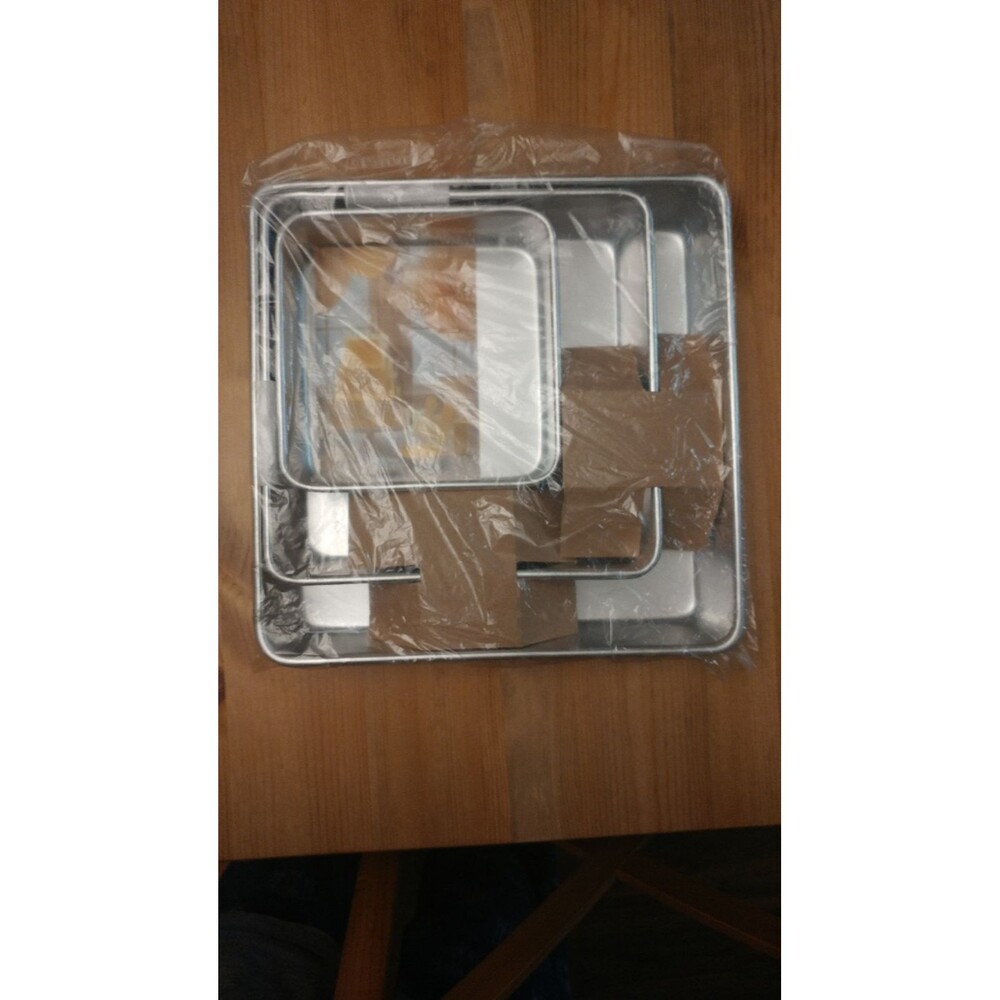 Martha Stewart Square Cake Pan Set - Picture 3 of 3